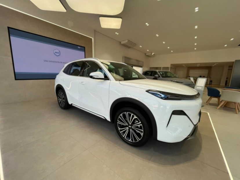 Foto do veículo GEELY EX5 EM-I 1.5 PHEV MAX E-DHT 2026 0 KM 208.800,00