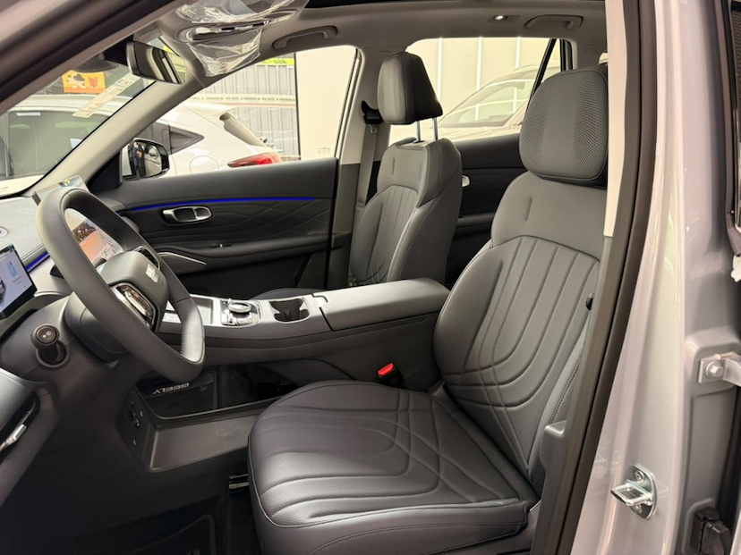 Foto do veículo GEELY EX5 EM-I 1.5 PHEV ULTRA E-DHT 2026 0 KM 222.900,00