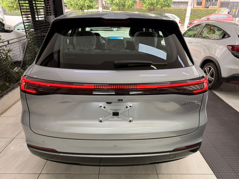 Foto do veículo GEELY EX5 EM-I 1.5 PHEV ULTRA E-DHT 2026 0 KM 222.900,00