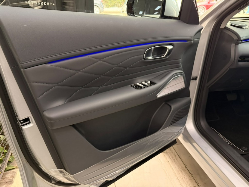 Foto do veículo GEELY EX5 EM-I 1.5 PHEV ULTRA E-DHT 2026 0 KM 222.900,00