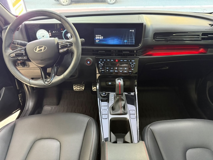 Foto do veículo HYUNDAI CRETA 1.0 TGDI FLEX N LINE AUTOMÁTICO 2025 12.181 KM 154.777,00