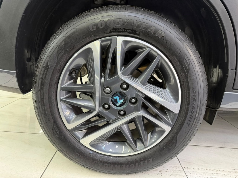 Foto do veículo HYUNDAI CRETA 1.0 TGDI FLEX N LINE AUTOMÁTICO 2025 12.181 KM 154.777,00
