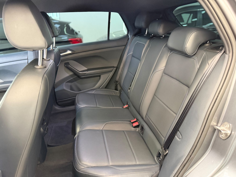 Foto do veículo VOLKSWAGEN T-CROSS 1.0 200 TSI TOTAL FLEX COMFORTLINE AUTOMÁTICO 2024 18.901 KM 121.777,00