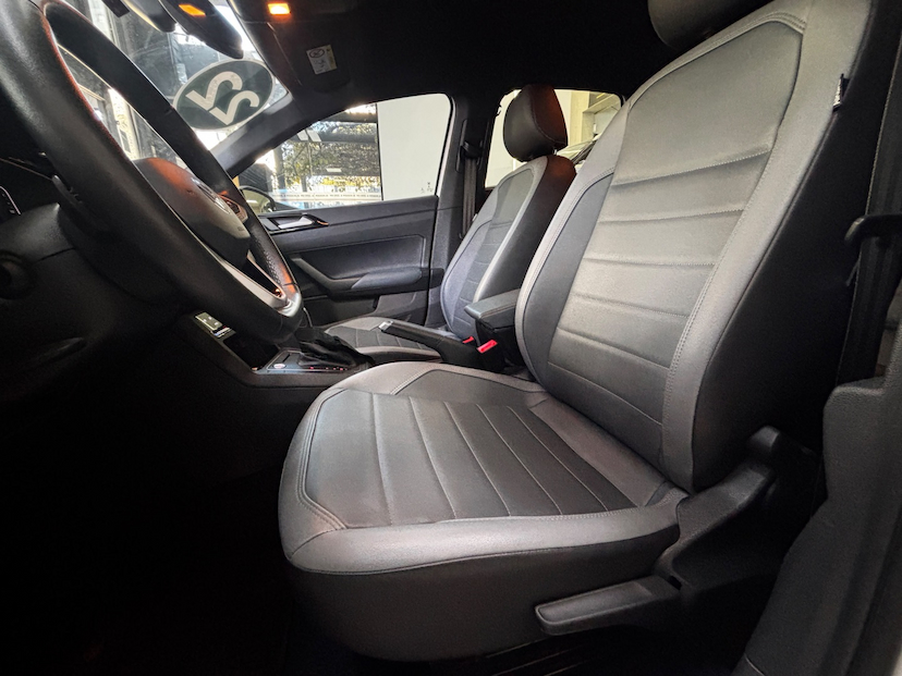 Foto do veículo VOLKSWAGEN NIVUS 1.0 200 TSI TOTAL FLEX HIGHLINE AUTOMÁTICO 2022 66.153 KM 98.777,00