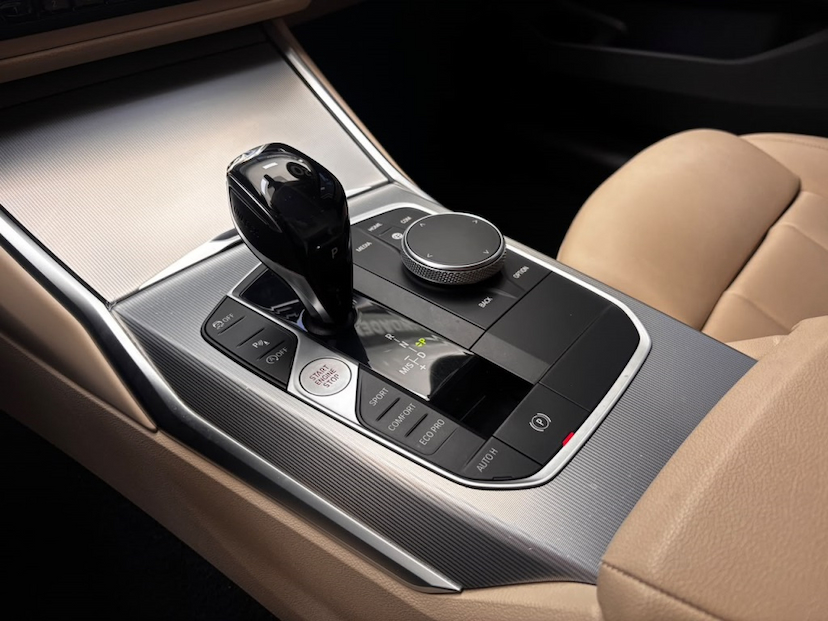 Foto do veículo BMW 320I 2.0 16V TURBO GASOLINA SPORT AUTOMÁTICO 2020 58.143 KM 181.777,00