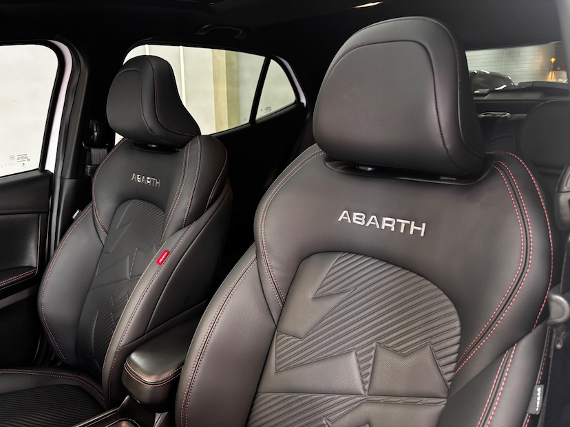 Foto do veículo FIAT PULSE 1.3 TURBO 270 FLEX ABARTH AT6 2026 1.266 KM 139.777,00