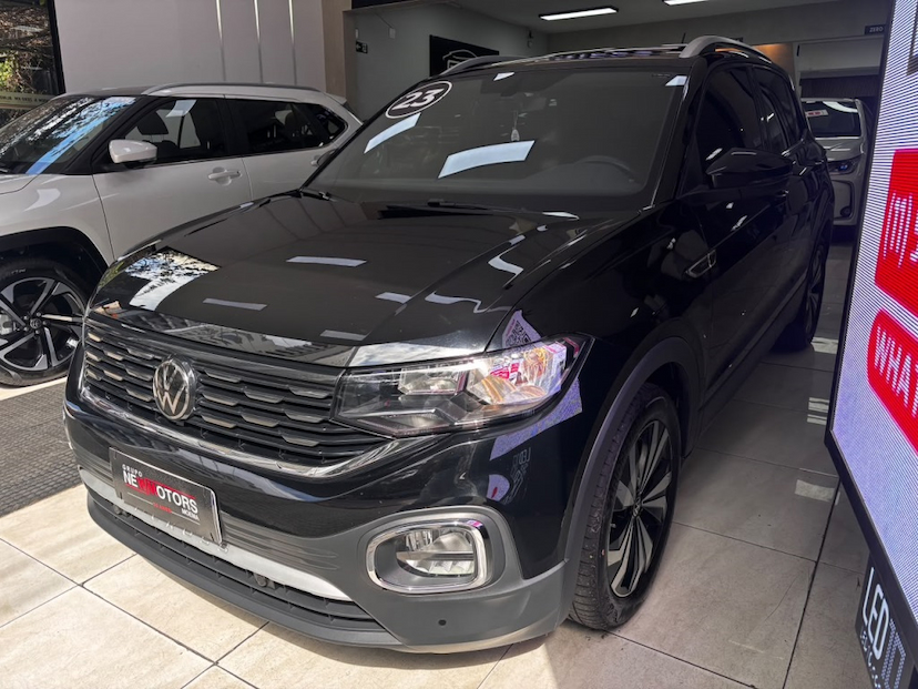 Foto do veículo VOLKSWAGEN T-CROSS 1.4 250 TSI TOTAL FLEX HIGHLINE AUTOMÁTICO 2023 46.754 KM 129.777,00