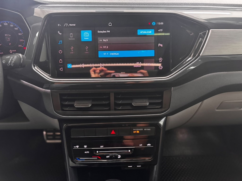Foto do veículo VOLKSWAGEN T-CROSS 1.4 250 TSI TOTAL FLEX HIGHLINE AUTOMÁTICO 2023 46.754 KM 129.777,00