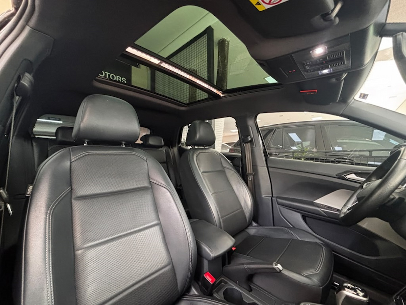 Foto do veículo VOLKSWAGEN T-CROSS 1.4 250 TSI TOTAL FLEX HIGHLINE AUTOMÁTICO 2023 46.754 KM 129.777,00