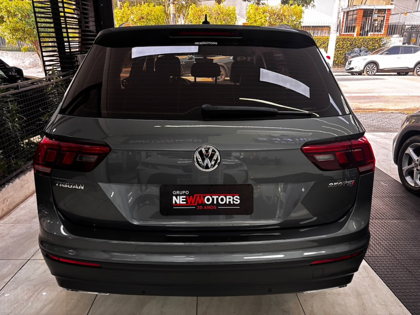 Foto do veículo VOLKSWAGEN TIGUAN 1.4 250 TSI TOTAL FLEX ALLSPACE COMFORTLINE TIPTRONIC 2019 64.758 KM 113.777,00