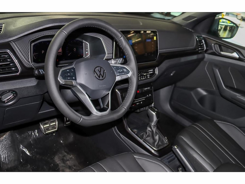 Foto do veículo VOLKSWAGEN T-CROSS 1.4 250 TSI TOTAL FLEX HIGHLINE AUTOMÁTICO 2026 0 KM 162.777,00