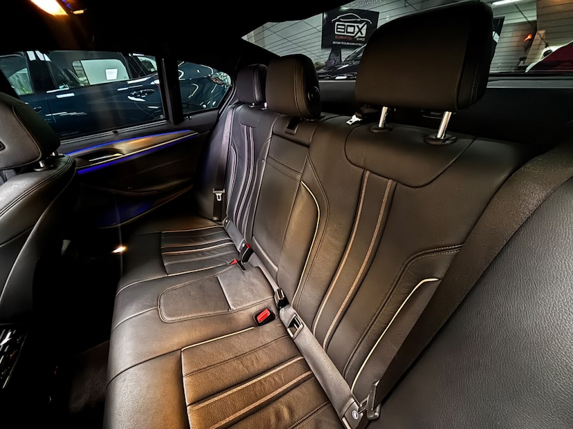 Foto do veículo BMW 530E 2.0 16V TWINPOWER HÍBRIDO M SPORT AUTOMÁTICO 2020 30.997 KM 242.777,00