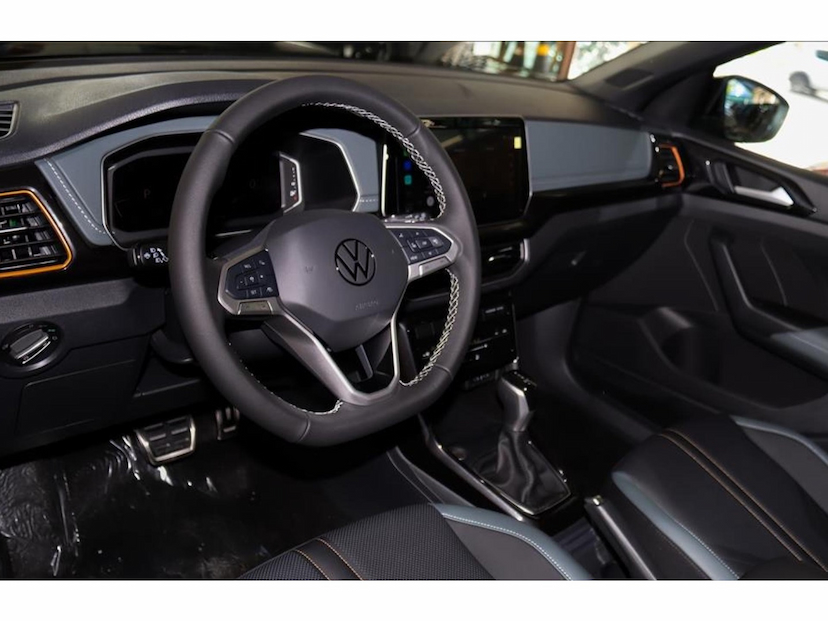 Foto do veículo VOLKSWAGEN T-CROSS 1.4 250 TSI TOTAL FLEX EXTREME AUTOMÁTICO 2026 0 KM 179.777,00