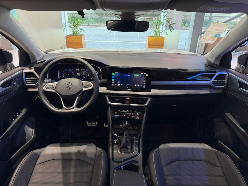 Foto do veículo VOLKSWAGEN TAOS 1.4 250 TSI TOTAL FLEX HIGHLINE AUTOMÁTICO 2026 0 KM 202.700,00