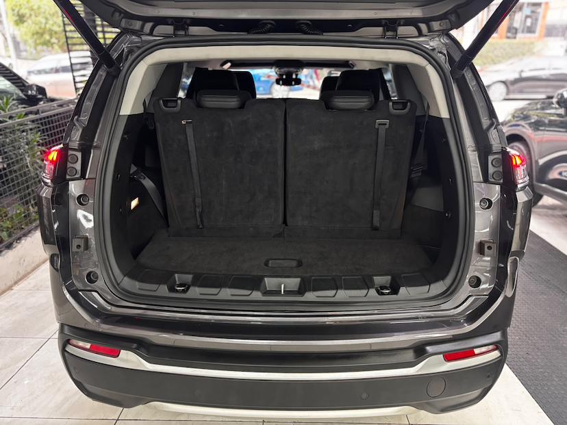 Foto do veículo JEEP COMMANDER 1.3 T270 TURBO FLEX LIMITED AT6 2025 33.355 KM 238.777,00