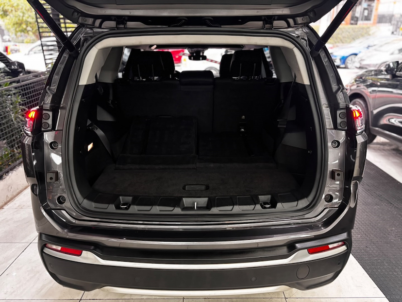 Foto do veículo JEEP COMMANDER 1.3 T270 TURBO FLEX LIMITED AT6 2025 33.355 KM 238.777,00