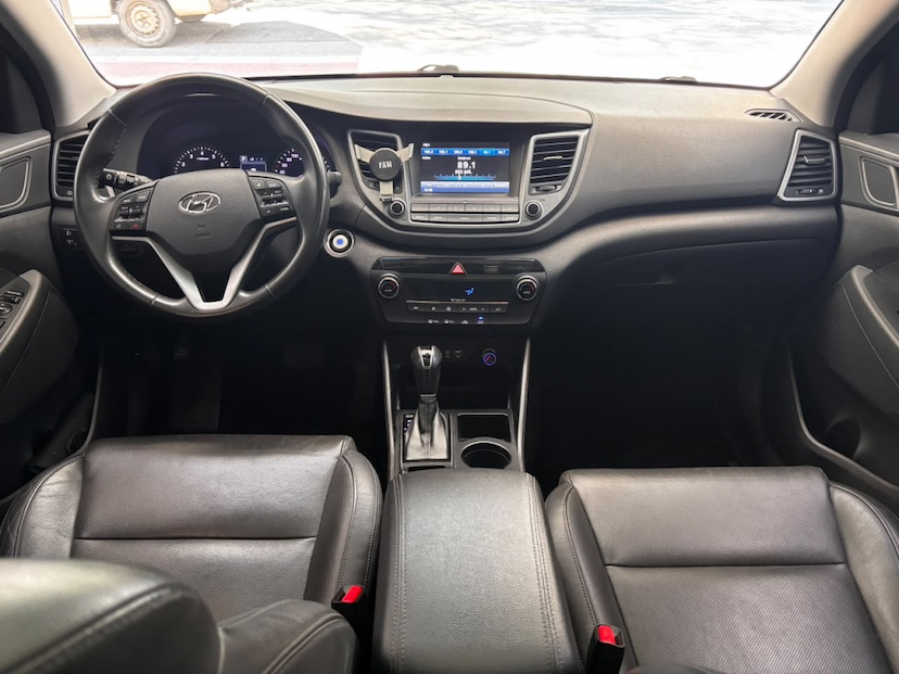Foto do veículo HYUNDAI TUCSON 1.6 16V T-GDI GASOLINA GLS ECOSHIFT 2019 86.283 KM 98.777,00