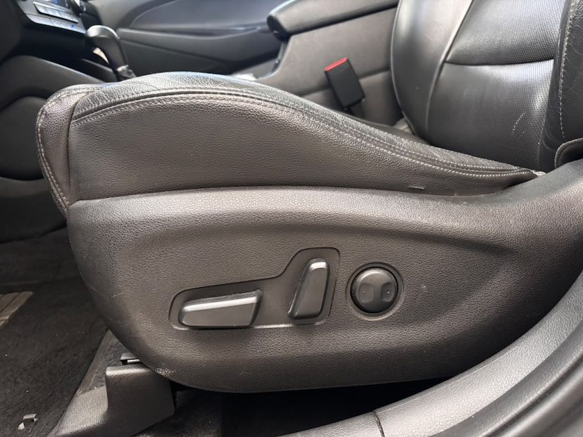 Foto do veículo HYUNDAI TUCSON 1.6 16V T-GDI GASOLINA GLS ECOSHIFT 2019 86.283 KM 98.777,00