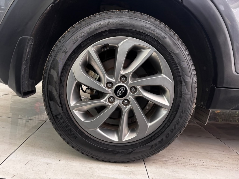 Foto do veículo HYUNDAI TUCSON 1.6 16V T-GDI GASOLINA GLS ECOSHIFT 2019 86.283 KM 98.777,00
