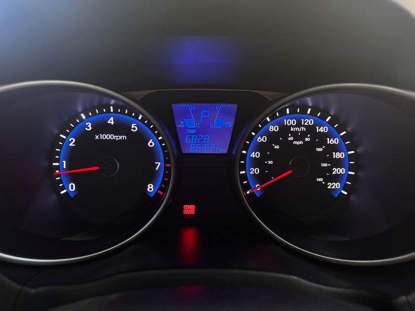 Foto do veículo HYUNDAI IX35 2.0 MPFI GLS 16V FLEX 4P AUTOMÁTICO 2015 86.323 KM 71.777,00