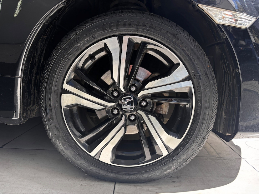 Foto do veículo HONDA CIVIC 2.0 16V FLEXONE EXL 4P CVT 2019 87.382 KM 113.777,00