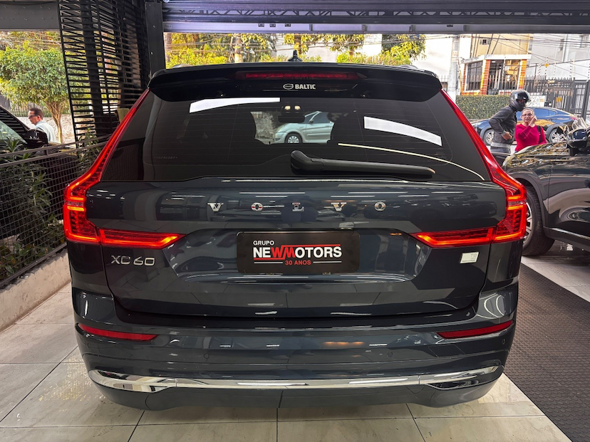 Foto do veículo VOLVO XC60 2.0 T8 RECHARGE ULTIMATE AWD GEARTRONIC 2023 52.152 KM 253.777,00