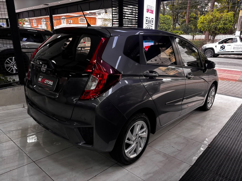 Foto do veículo HONDA FIT 1.5 LX 16V FLEX 4P AUTOMÁTICO 2017 57.054 KM 78.777,00