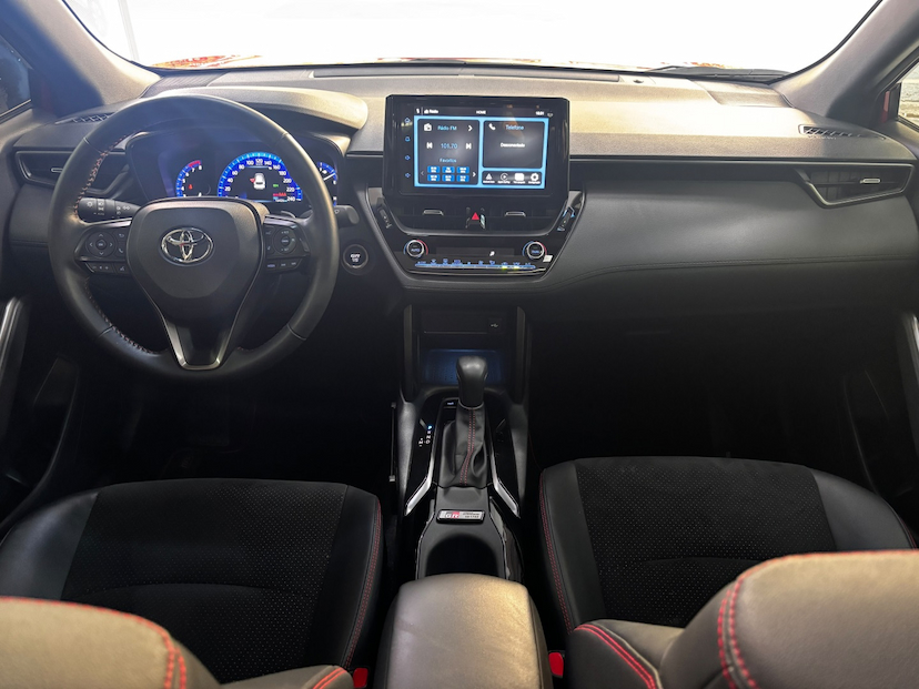 Foto do veículo TOYOTA COROLLA CROSS 2.0 VVT-IE FLEX GR-SPORT DIRECT SHIFT 2023 16.800 KM 147.777,00