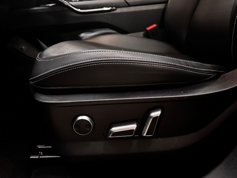 Foto do veículo GWM HAVAL H6 1.5 HEV PREMIUM E-TRACTION 2024 17.263 KM 175.777,00