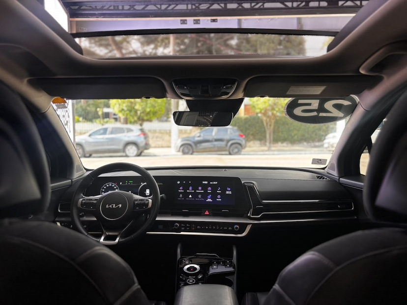 Foto do veículo KIA SPORTAGE 1.6 TGDI MHEV EX PRESTIGE DCT 2025 18.700 KM 226.777,00