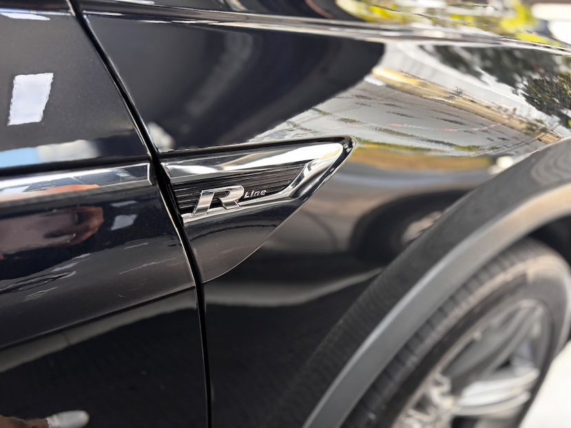 Foto do veículo VOLKSWAGEN TIGUAN 2.0 350 TSI GASOLINA ALLSPACE R-LINE 4MOTION DSG 2019 60.432 KM 148.777,00