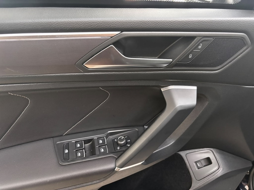 Foto do veículo VOLKSWAGEN TIGUAN 2.0 350 TSI GASOLINA ALLSPACE R-LINE 4MOTION DSG 2019 60.432 KM 148.777,00