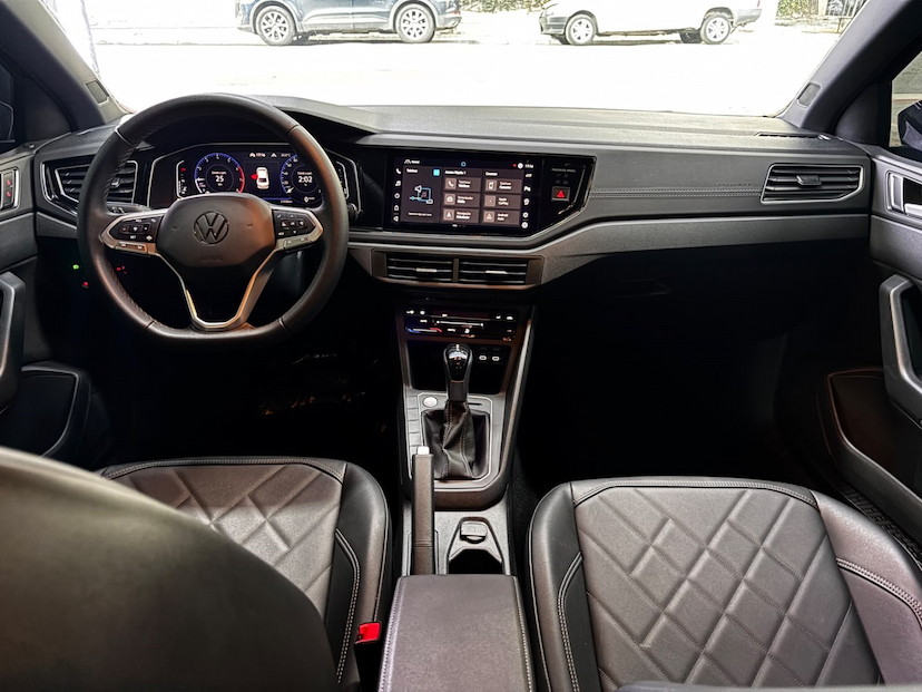 Foto do veículo VOLKSWAGEN VIRTUS 1.4 250 TSI EXCLUSIVE AUTOMÁTICO 2025 21.028 KM 129.777,00