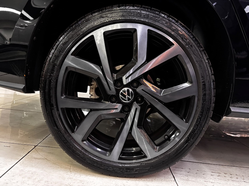 Foto do veículo VOLKSWAGEN VIRTUS 1.4 250 TSI EXCLUSIVE AUTOMÁTICO 2025 21.028 KM 129.777,00