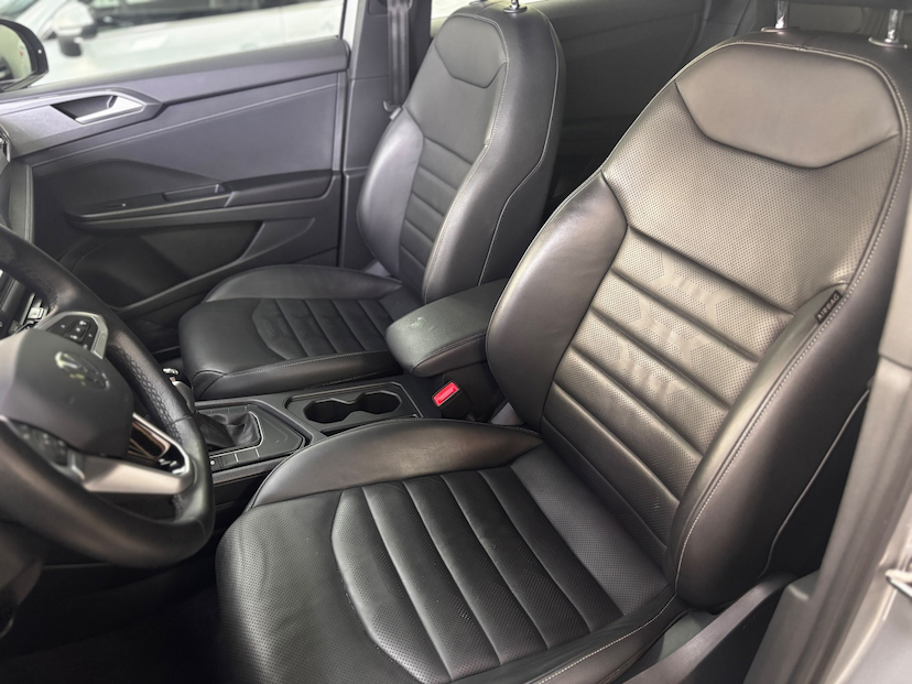 Foto do veículo VOLKSWAGEN TAOS 1.4 250 TSI TOTAL FLEX HIGHLINE AUTOMÁTICO 2022 41.881 KM 137.777,00