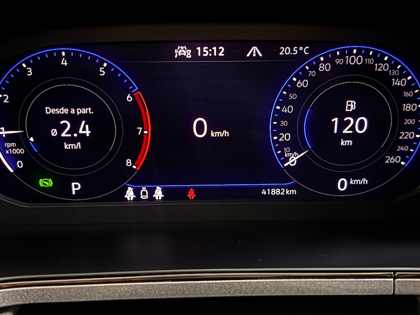 Foto do veículo VOLKSWAGEN TAOS 1.4 250 TSI TOTAL FLEX HIGHLINE AUTOMÁTICO 2022 41.881 KM 137.777,00