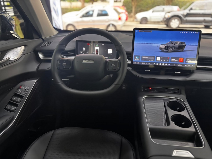 Foto do veículo GWM HAVAL H6 1.5 FLEX PHEV19 E-TRACTION 2027 0 KM 234.800,00