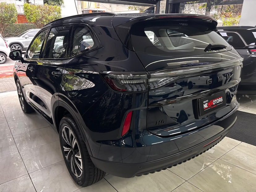 Foto do veículo GWM HAVAL H6 1.5 FLEX PHEV19 E-TRACTION 2027 0 KM 234.800,00