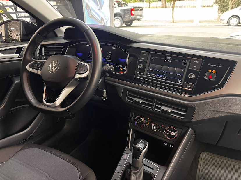 Foto do veículo VOLKSWAGEN NIVUS 1.0 200 TSI TOTAL FLEX COMFORTLINE AUTOMÁTICO 2023 29.835 KM 101.777,00