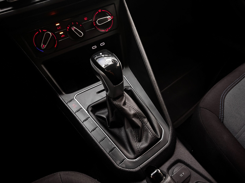 Foto do veículo VOLKSWAGEN NIVUS 1.0 200 TSI TOTAL FLEX COMFORTLINE AUTOMÁTICO 2023 29.835 KM 101.777,00