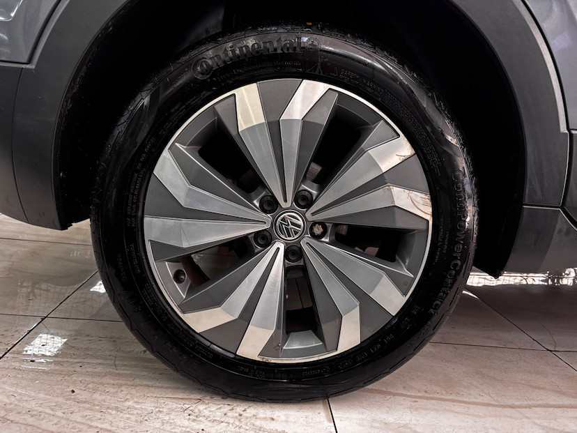 Foto do veículo VOLKSWAGEN T-CROSS 1.0 200 TSI TOTAL FLEX COMFORTLINE AUTOMÁTICO 2020 62.214 KM 96.777,00