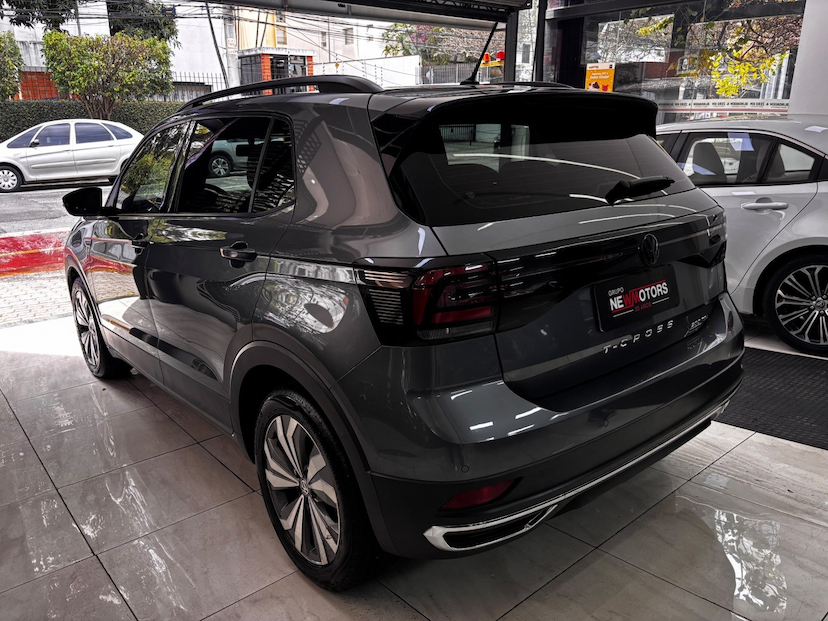 Foto do veículo VOLKSWAGEN T-CROSS 1.0 200 TSI TOTAL FLEX COMFORTLINE AUTOMÁTICO 2020 62.214 KM 96.777,00