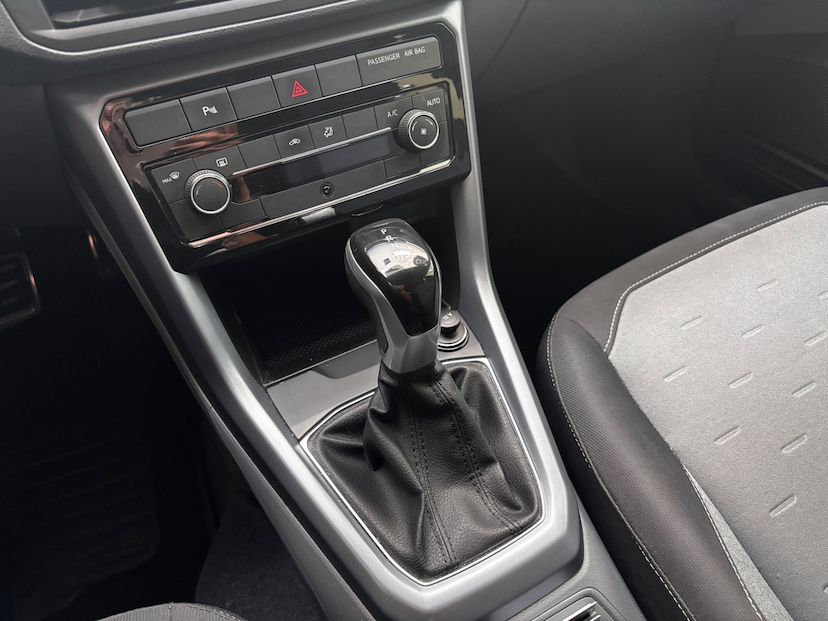 Foto do veículo VOLKSWAGEN T-CROSS 1.0 200 TSI TOTAL FLEX COMFORTLINE AUTOMÁTICO 2020 62.214 KM 96.777,00