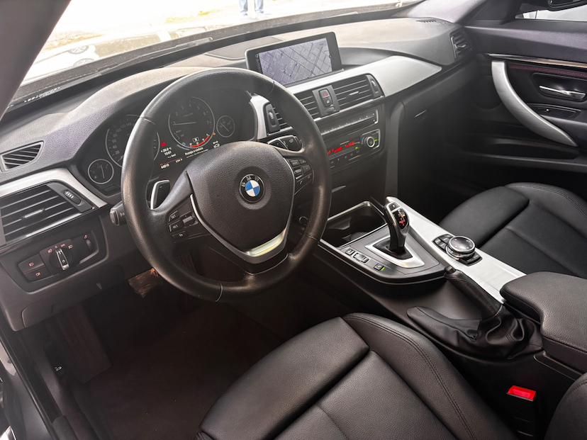 Foto do veículo BMW 320I 2.0 GT SPORT 16V TURBO GASOLINA 4P AUTOMÁTICO 2014 44.810 KM 111.777,00