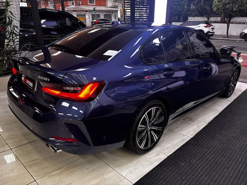 Foto do veículo BMW 320I 2.0 16V TURBO FLEX GP AUTOMÁTICO 2023 35.837 KM 244.777,00