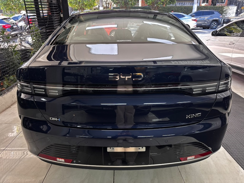 Foto do veículo BYD KING 1.5 DM-I PHEV GS AUTOMÁTICO 2027 0 KM 166.680,00