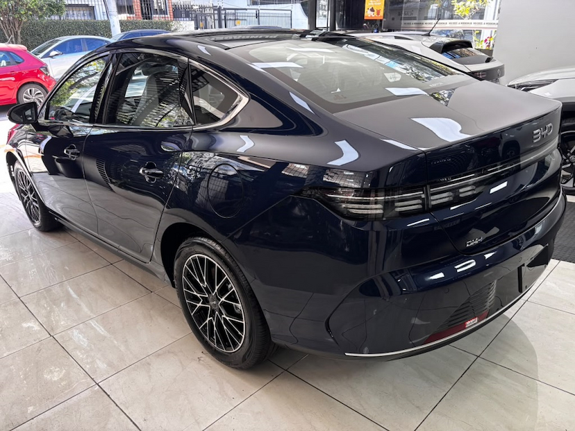 Foto do veículo BYD KING 1.5 DM-I PHEV GS AUTOMÁTICO 2027 0 KM 166.680,00