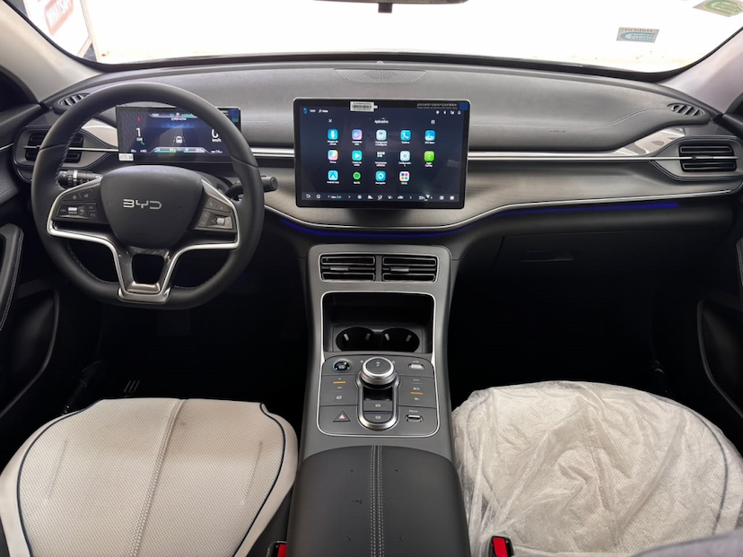 Foto do veículo BYD KING 1.5 DM-I PHEV GS AUTOMÁTICO 2027 0 KM 166.680,00