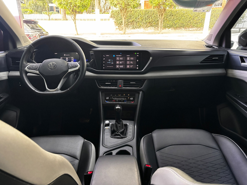 Foto do veículo VOLKSWAGEN TAOS 1.4 250 TSI TOTAL FLEX COMFORTLINE AUTOMÁTICO 2023 36.894 KM 134.777,00