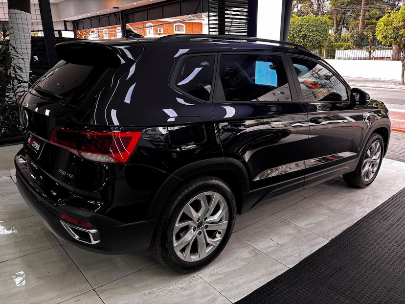 Foto do veículo VOLKSWAGEN TAOS 1.4 250 TSI TOTAL FLEX COMFORTLINE AUTOMÁTICO 2023 36.894 KM 134.777,00
